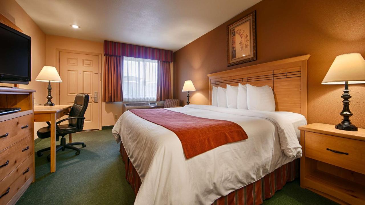 | BEST WESTERN PLUS Hartford Lodge