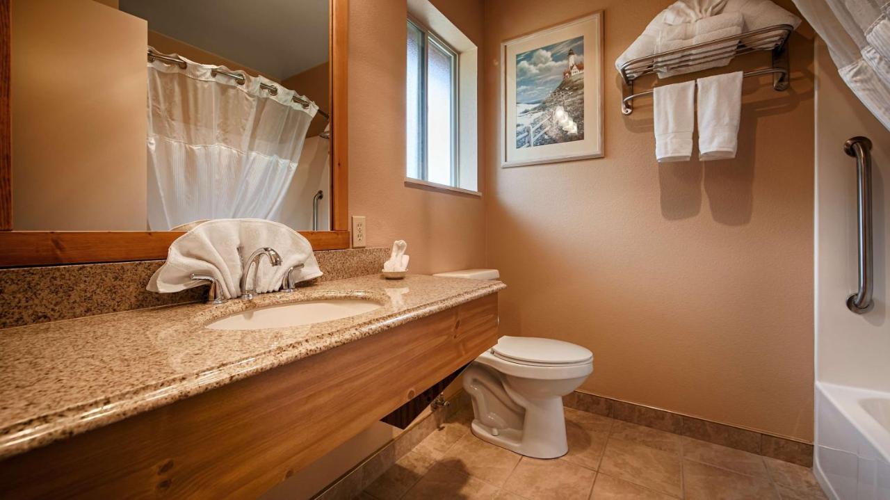 | BEST WESTERN PLUS Hartford Lodge