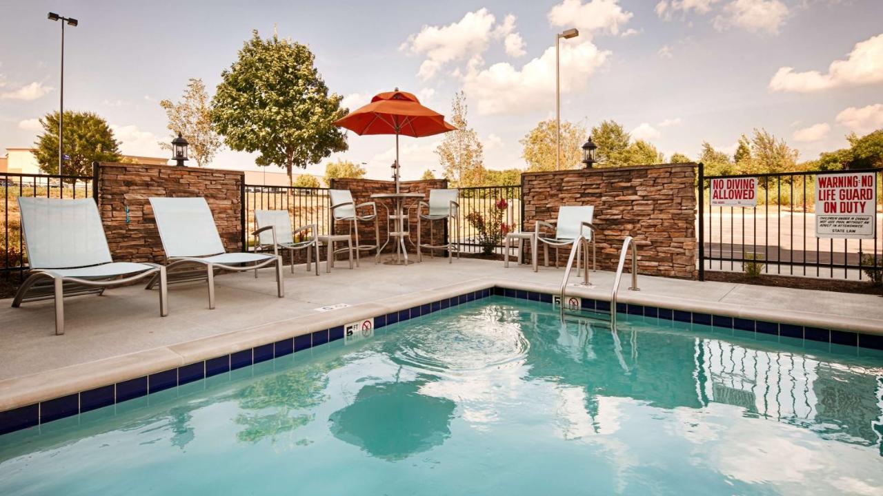| Best Western Plus Atrium Inn & Suites