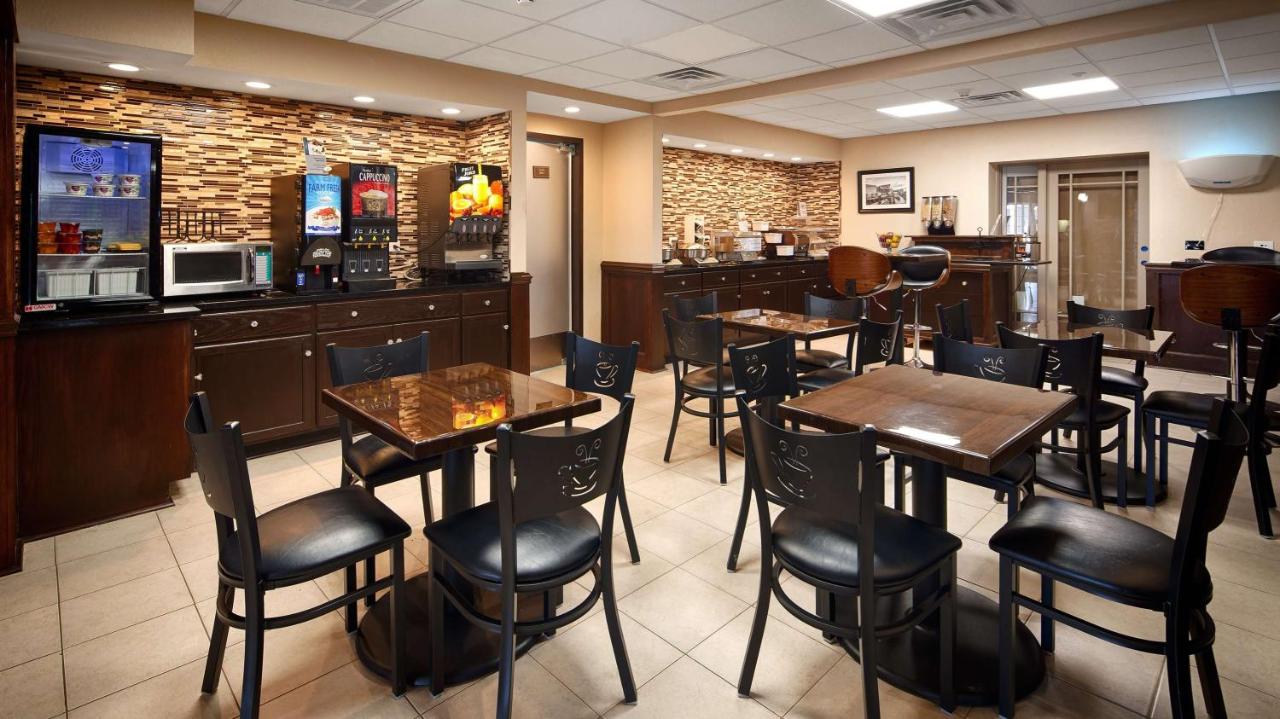 | Best Western Plus Crawfordsville Hotel