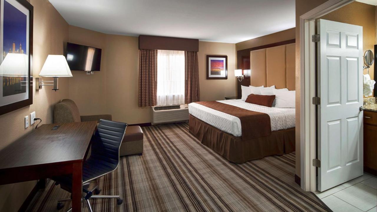 | Best Western Plus Crawfordsville Hotel