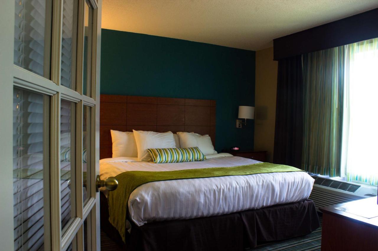 King Suite - Disability Access at Best Western Plus Menomonie Inn & Suites