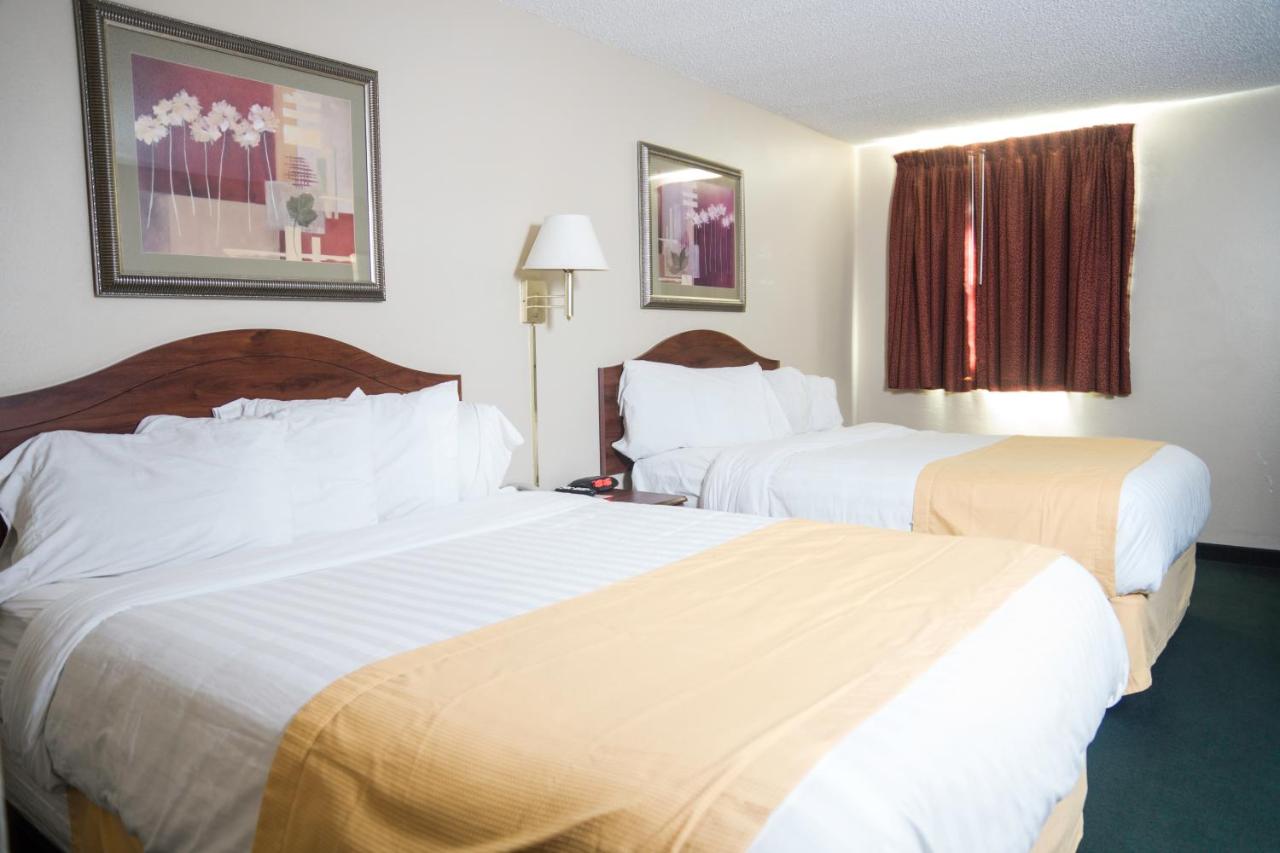 Queen Room with Two Queen Beds at Americas Best Value Inn St. Louis South