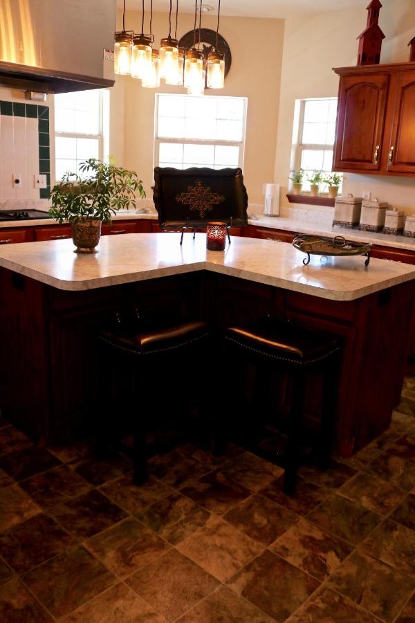 | Bradford House Bed and Breakfast