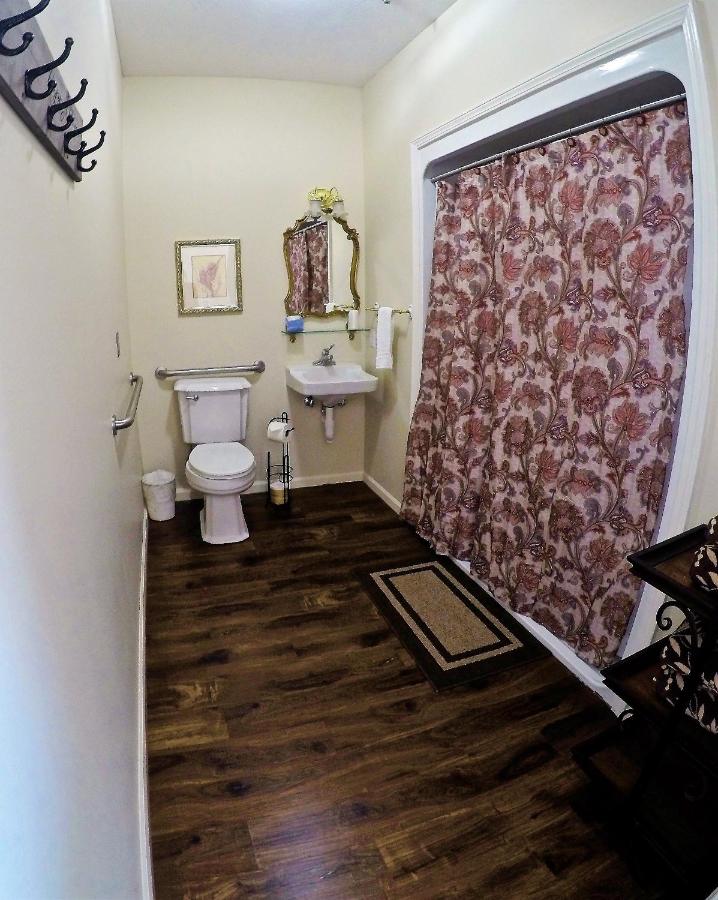 | Bradford House Bed and Breakfast
