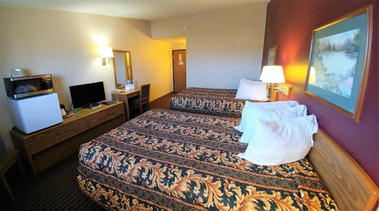| Red Carpet Inn - Windom