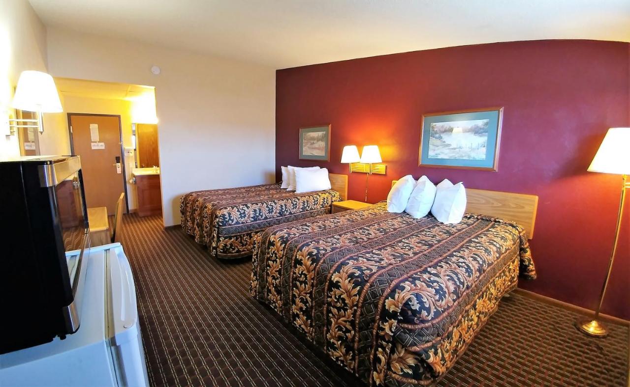 | Red Carpet Inn - Windom