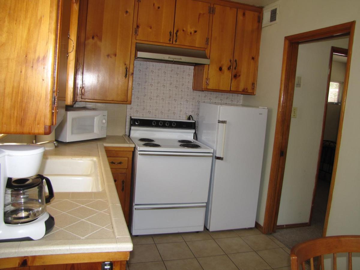 | Kern Riverfront Lodge