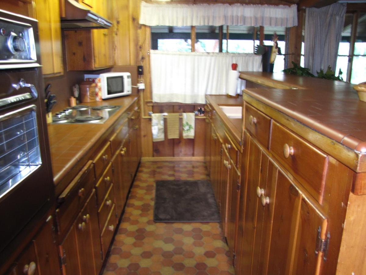 | Kern Riverfront Lodge