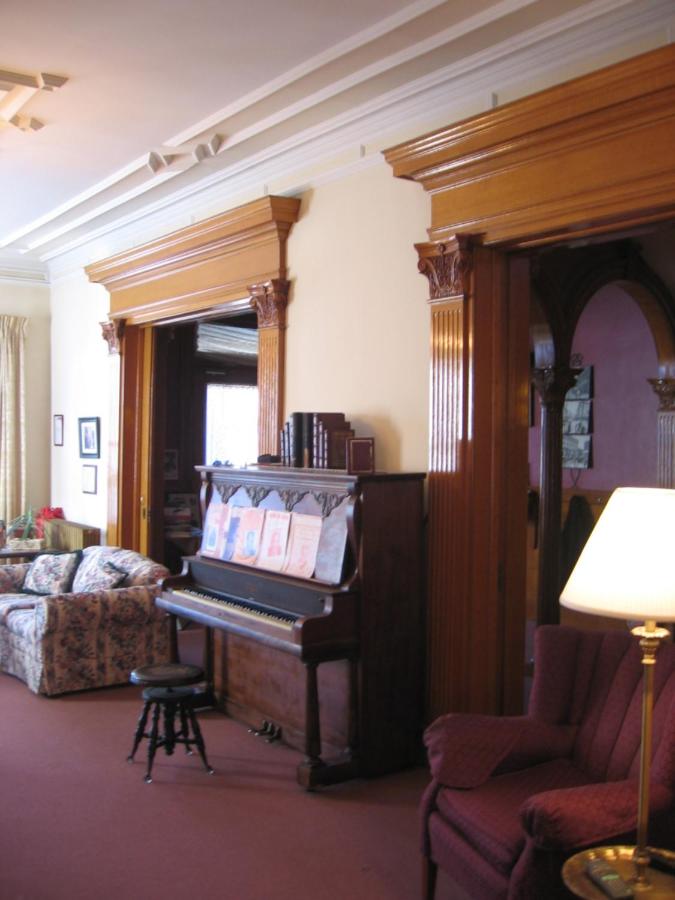 | Olde Judge Mansion B&B
