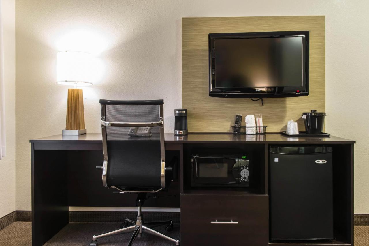 | MainStay Suites Pittsburgh Airport
