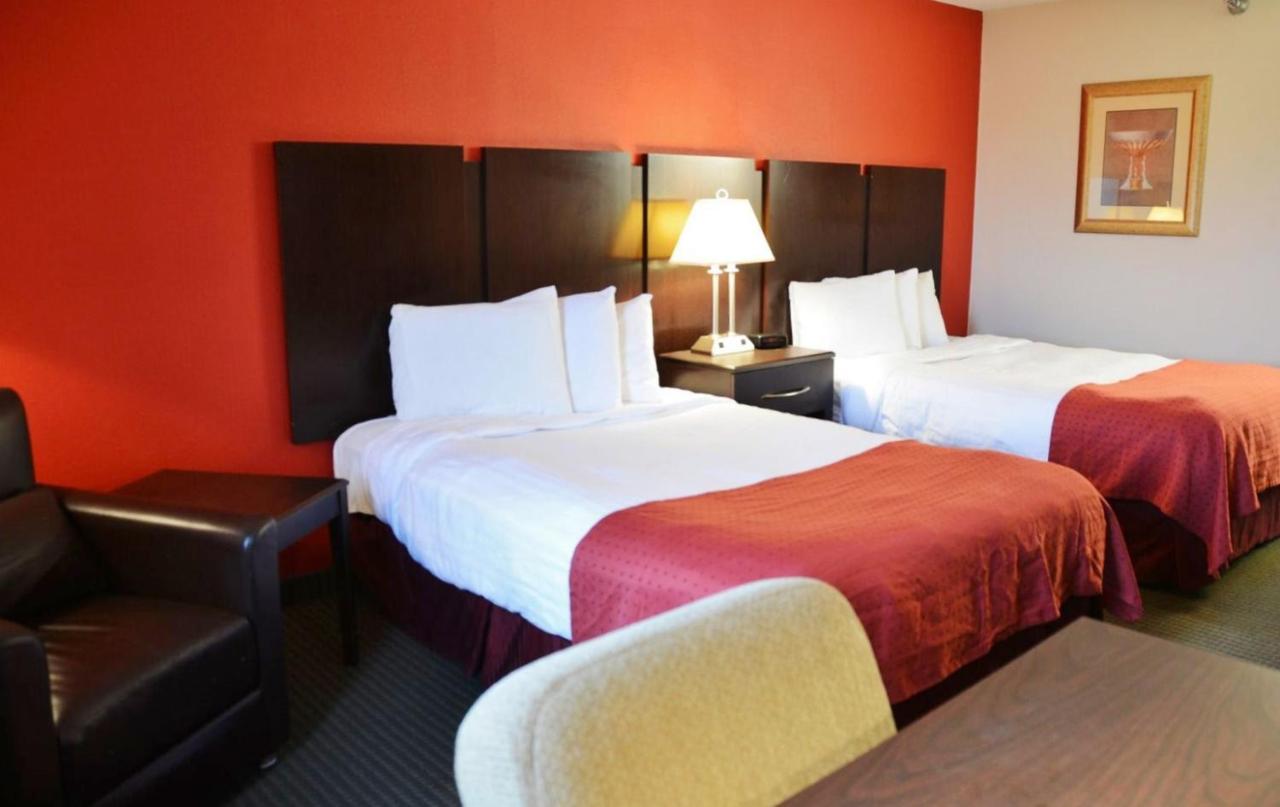 | Country Hearth Inn & Suites - Kenton