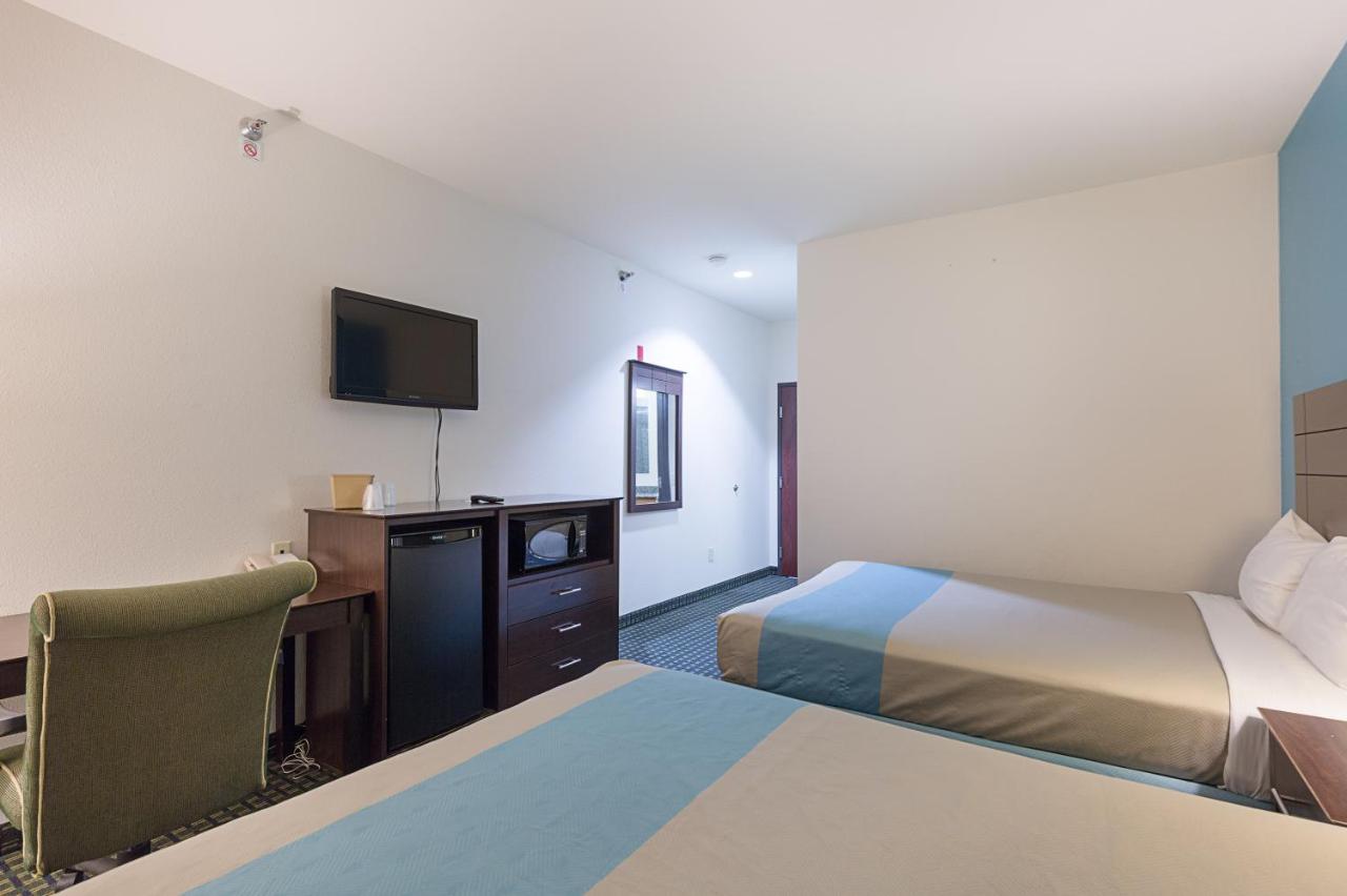 | Budget Inn Ganado