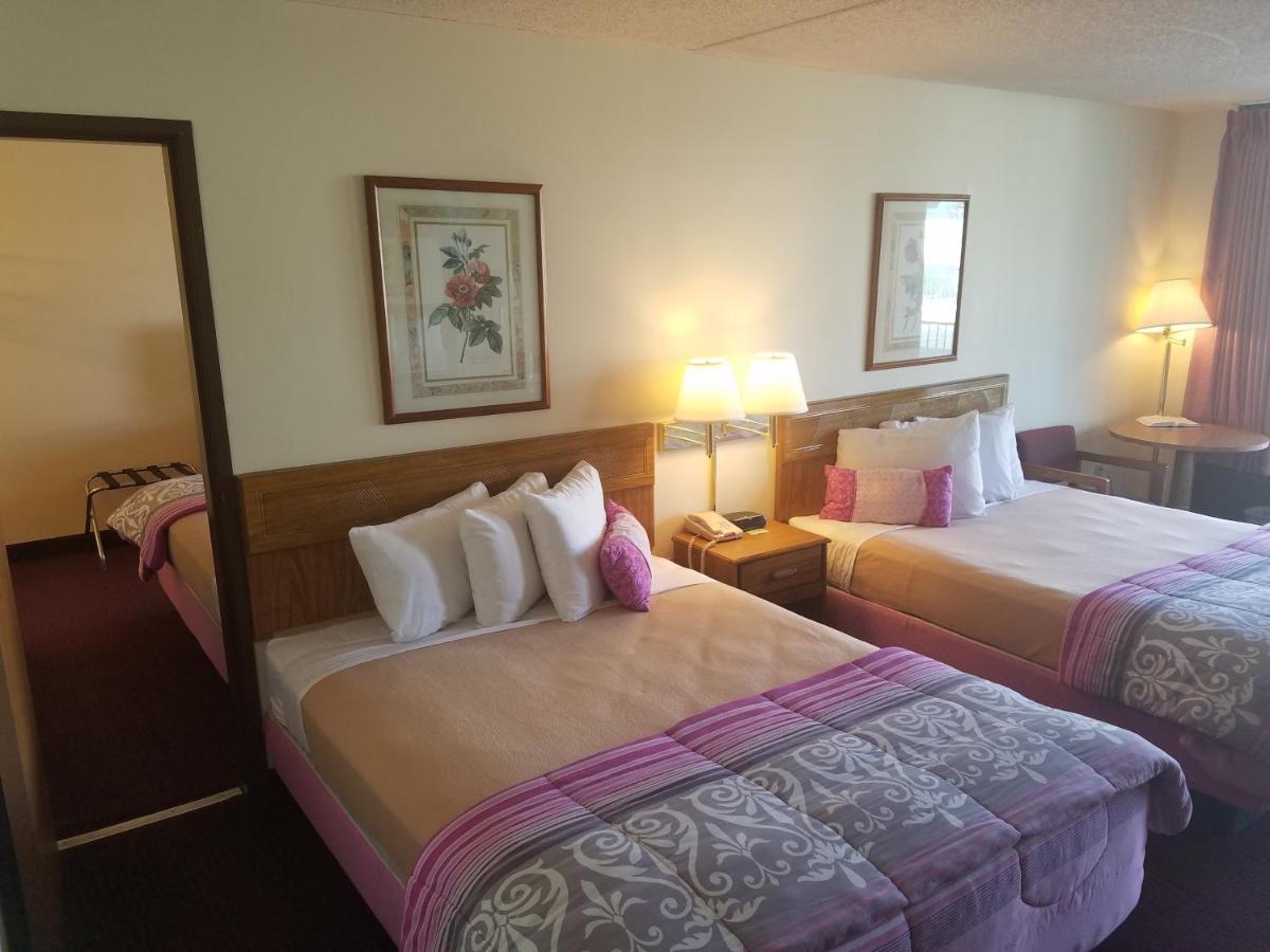 | Ozark Valley Inn