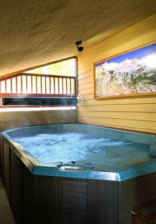 | Breck Inn