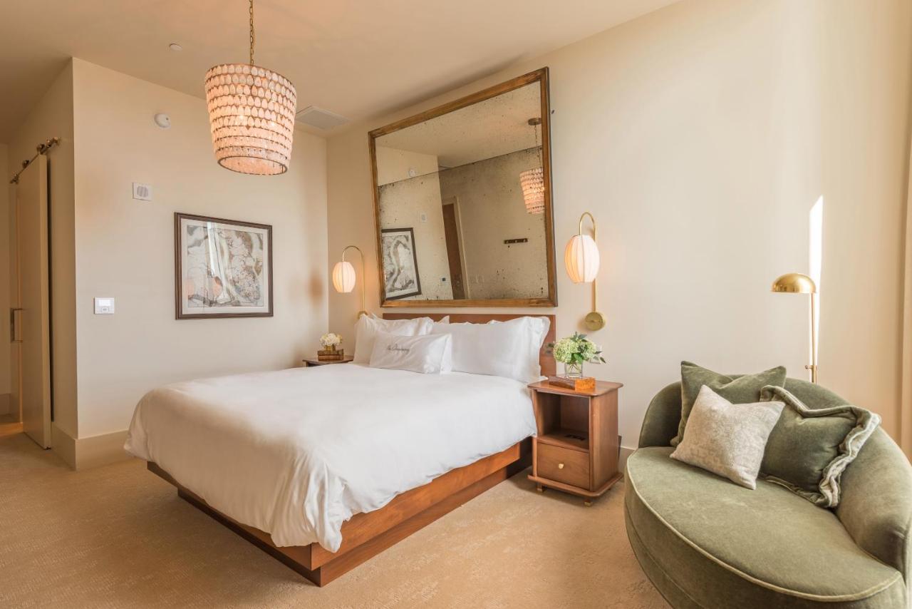 Superior King Room at The Dewberry Charleston