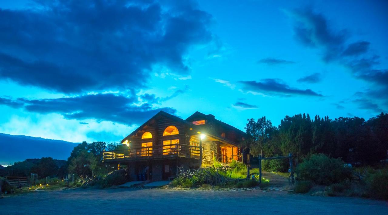 | Boulder Mountain Guest Ranch