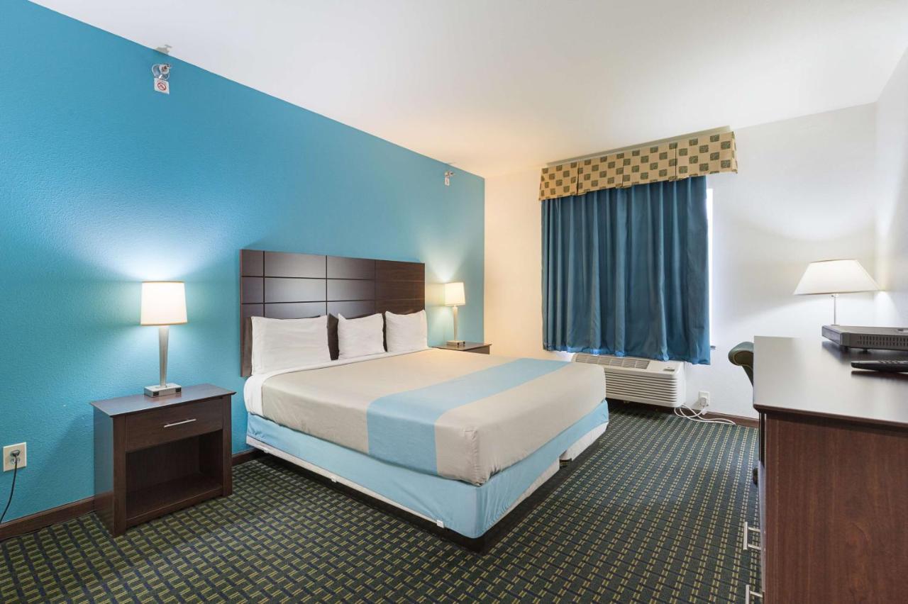 | Budget Inn Ganado