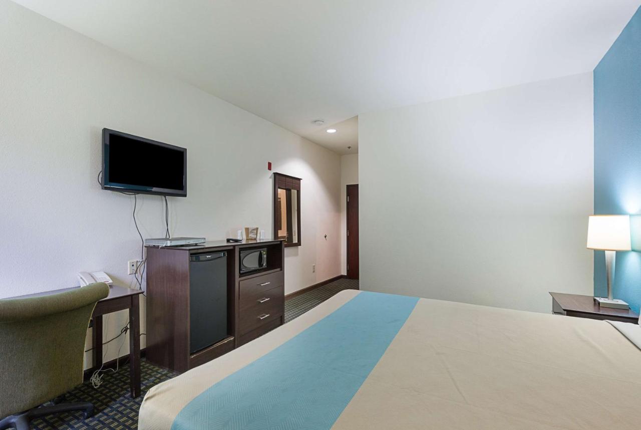 | Budget Inn Ganado
