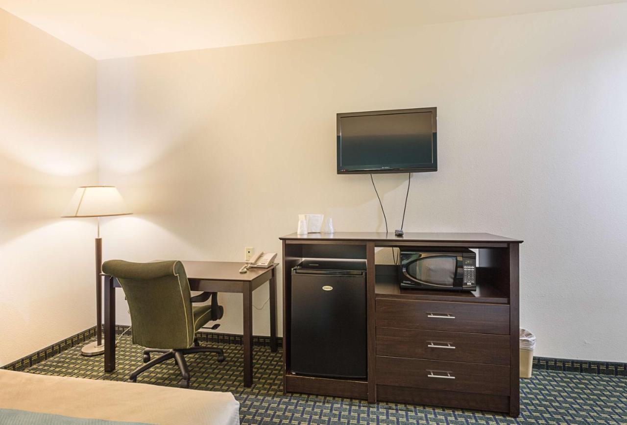 | Budget Inn Ganado
