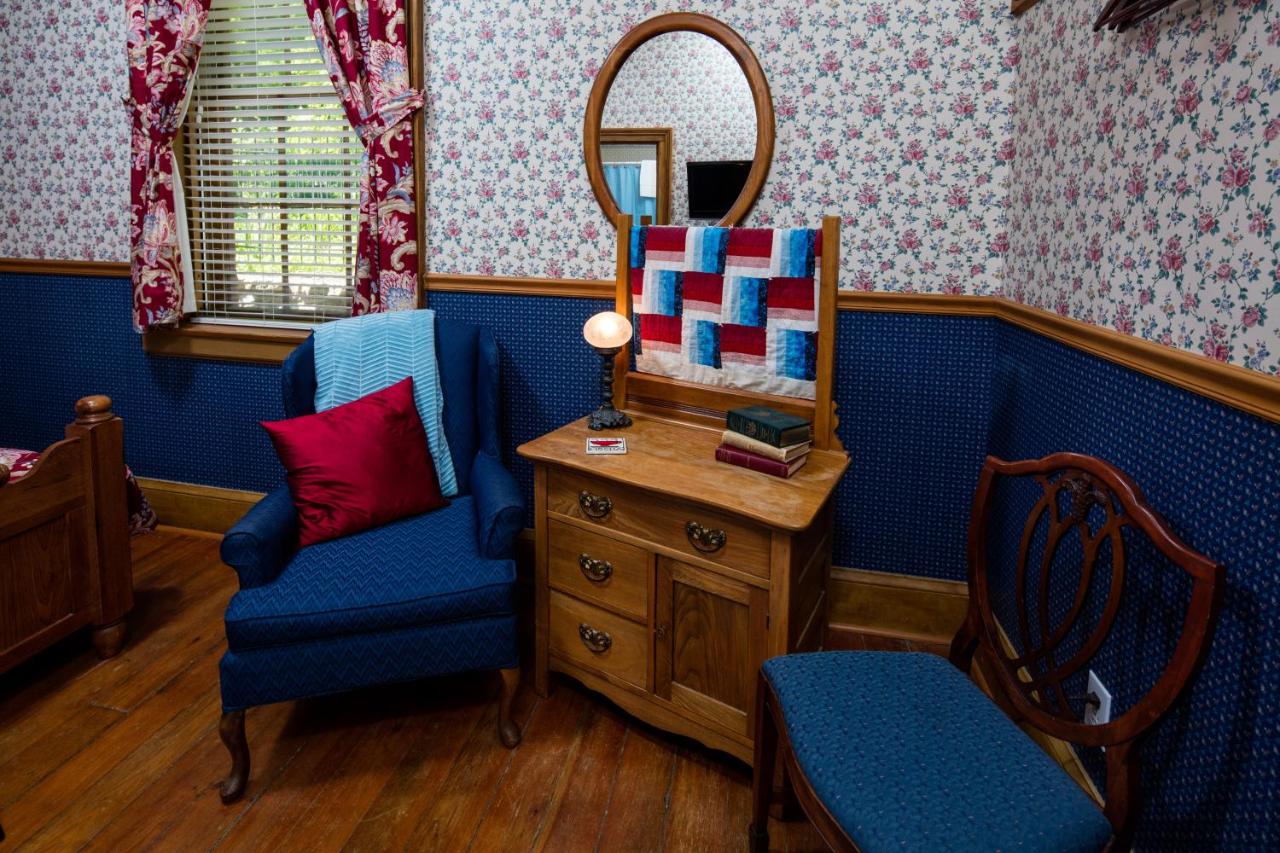  | Farmers Guest House