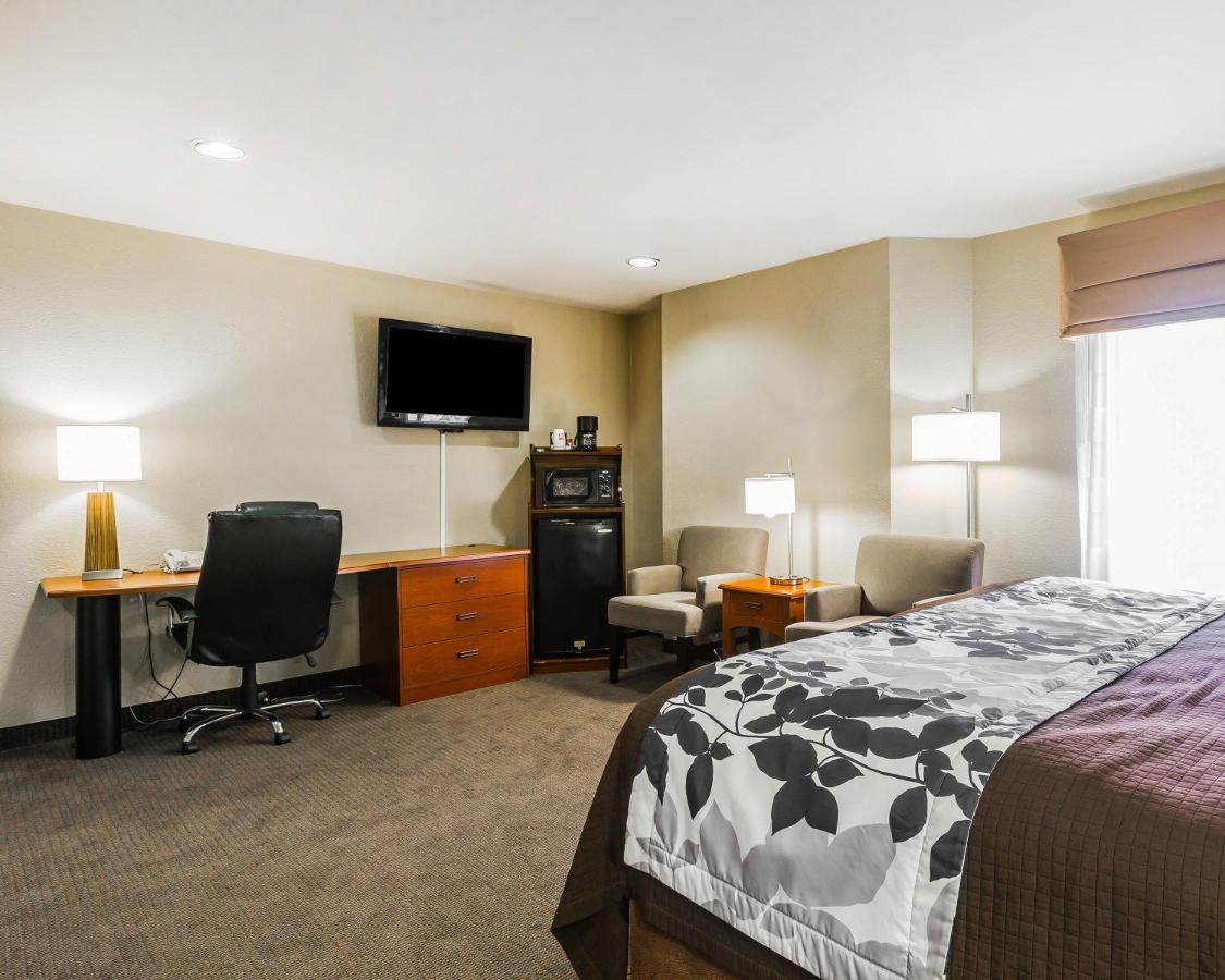 King Room - Non-Smoking at Spark by Hilton Oxford
