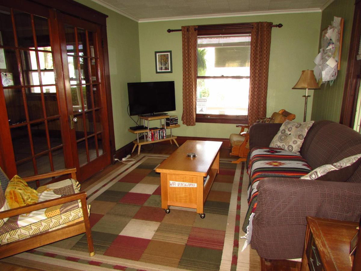  | Wanderfalls Guesthouse & Hostel