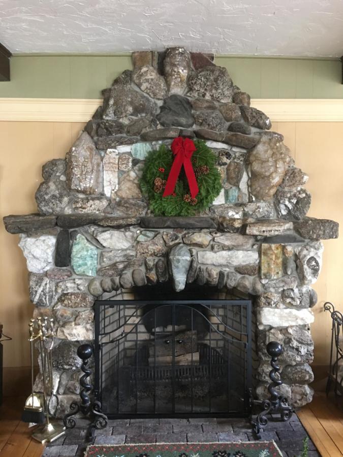 | Lake House at Ferry Point