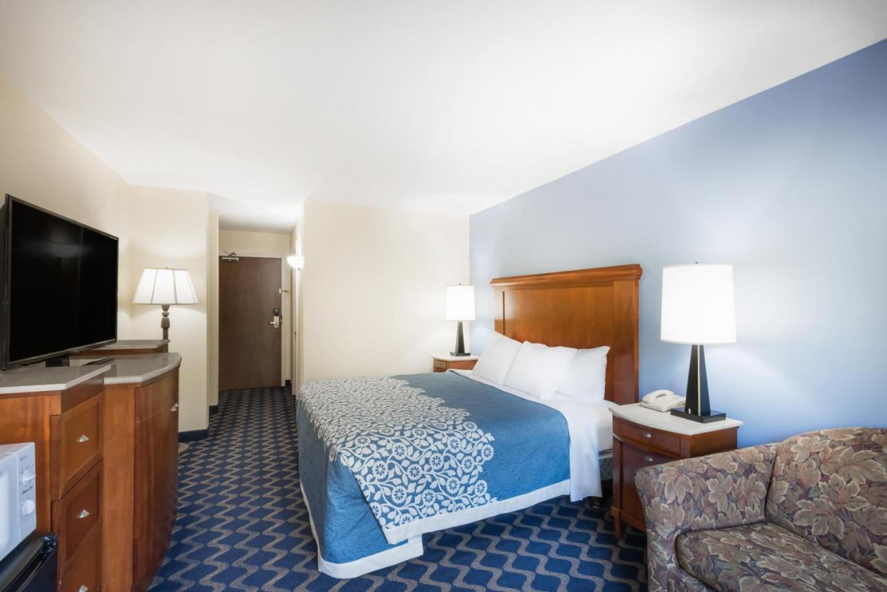  | Aderi Hotel Near Casino