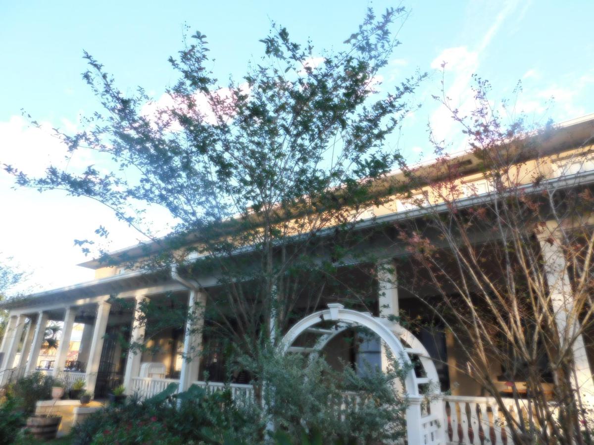 | Cassadaga Hotel and Spiritual Center