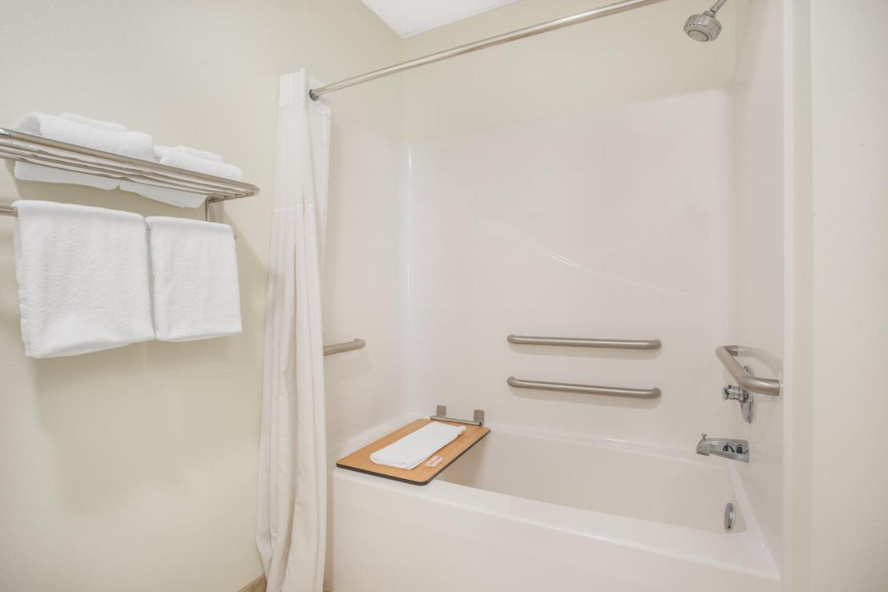 Deluxe King Suite - Non-Smoking at Super 8 by Wyndham Cedar Falls IA - University