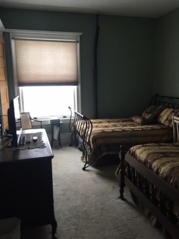 | Victorian Charm Inn