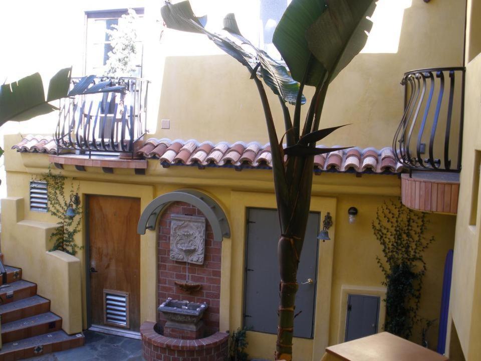  | Secret Garden Inn