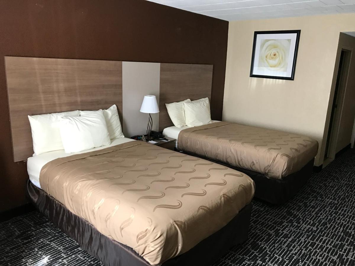 Double Room with Two Double Beds at Quality Inn Near Pimlico Racetrack