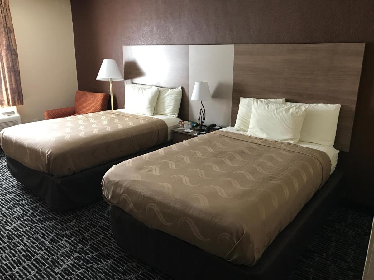 Double Room with Two Double Beds at Quality Inn Near Pimlico Racetrack
