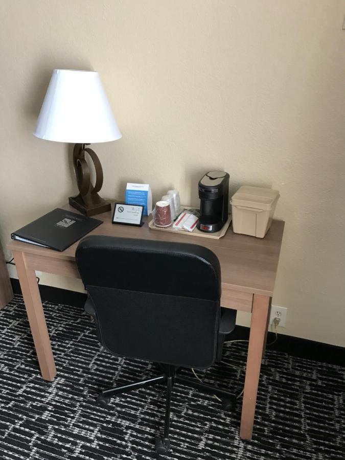 Double Room with Two Double Beds at Quality Inn Near Pimlico Racetrack
