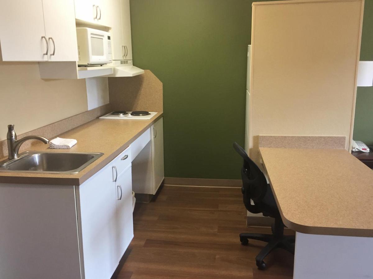  | Extended Stay America Suites - Akron - Copley - East