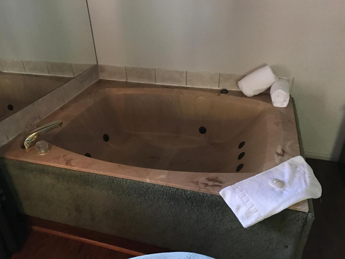  | Oak Creek Terrace Resort