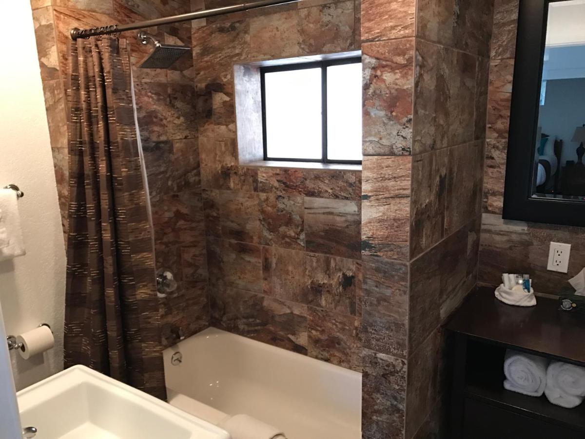  | Oak Creek Terrace Resort