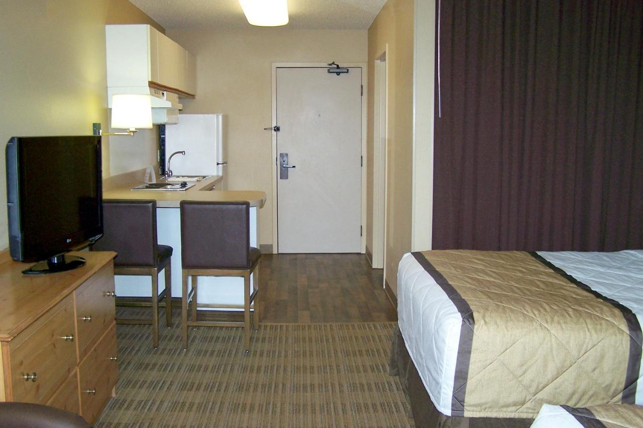 | Extended Stay America Suites - Chicago - Vernon Hills - Lincolnshire