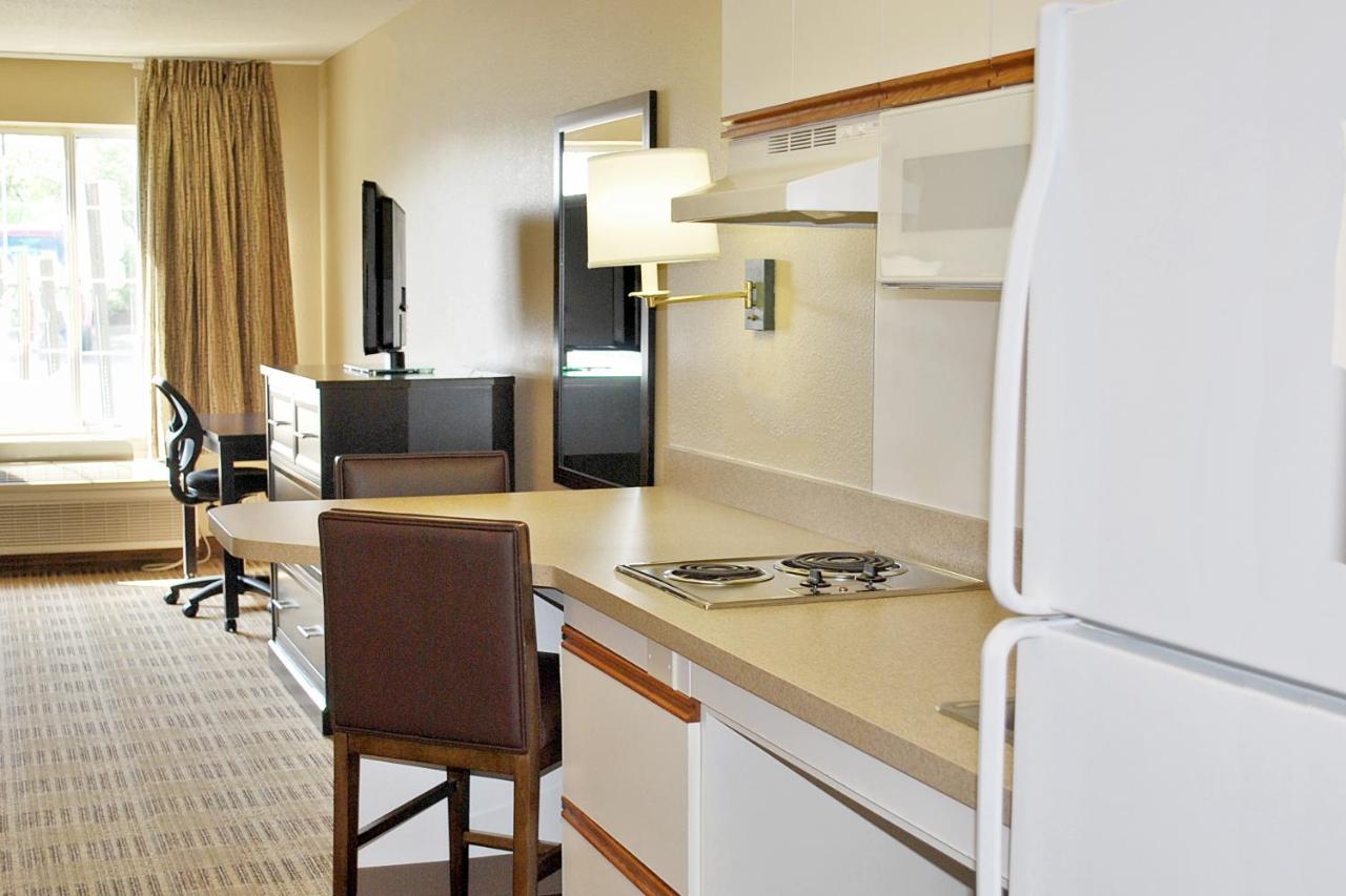 | Extended Stay America Suites - Chicago - Vernon Hills - Lincolnshire