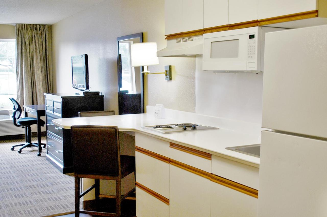 | Extended Stay America Suites - Chicago - Vernon Hills - Lincolnshire