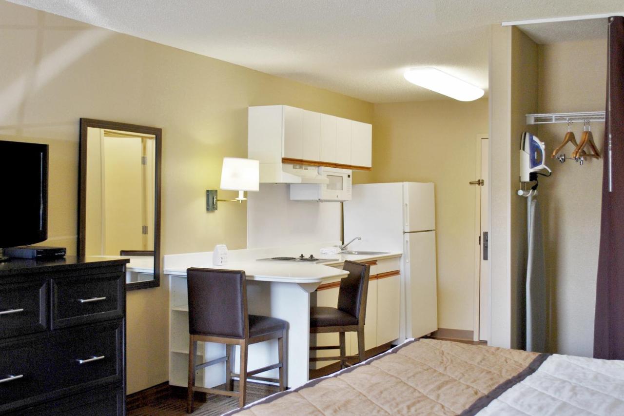 | Extended Stay America Suites - Chicago - Vernon Hills - Lincolnshire