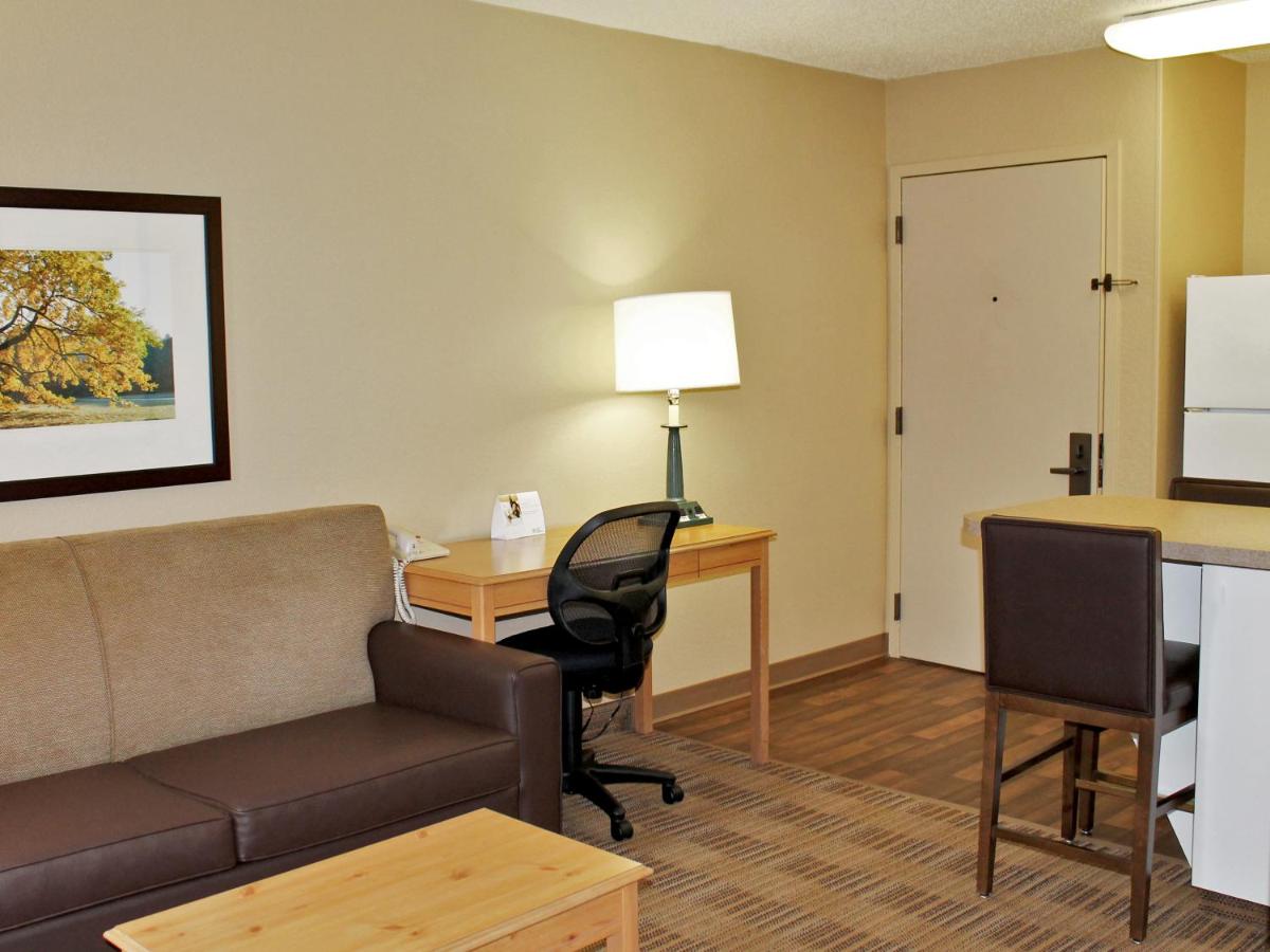 | Extended Stay America Suites - Chicago - Vernon Hills - Lincolnshire