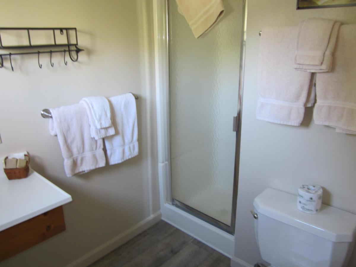 | Sequoia Lodge