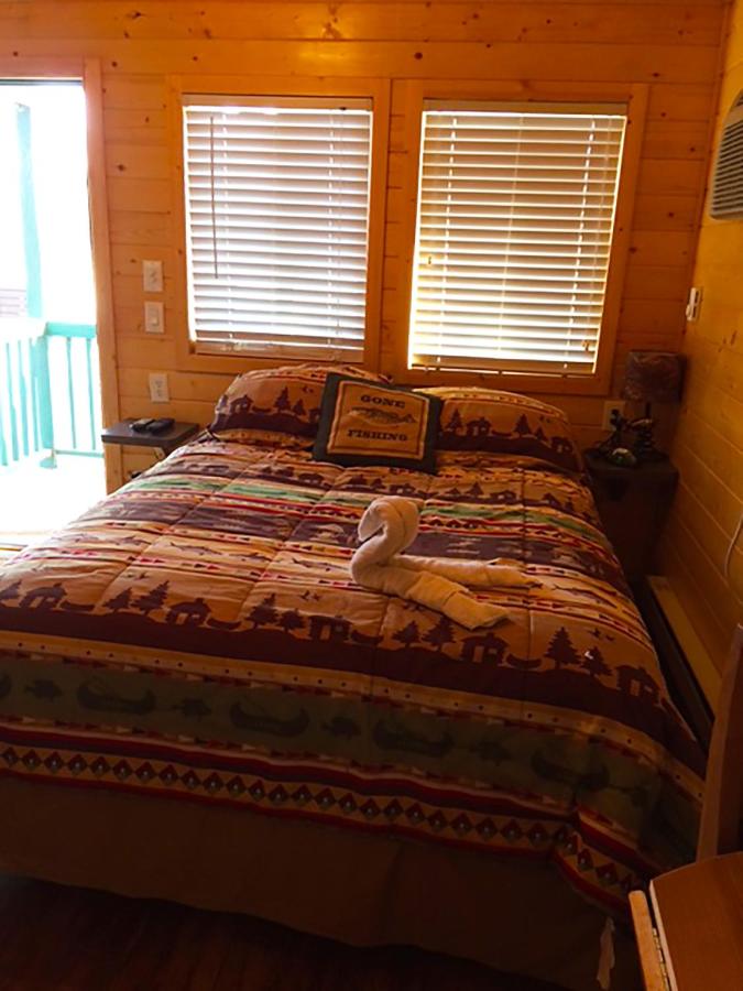  | Pio Pico Camping Resort Studio Cabin 7
