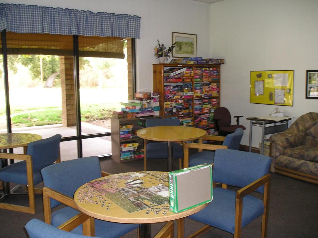 | San Benito Camping Resort One-Bedroom Cabin 8