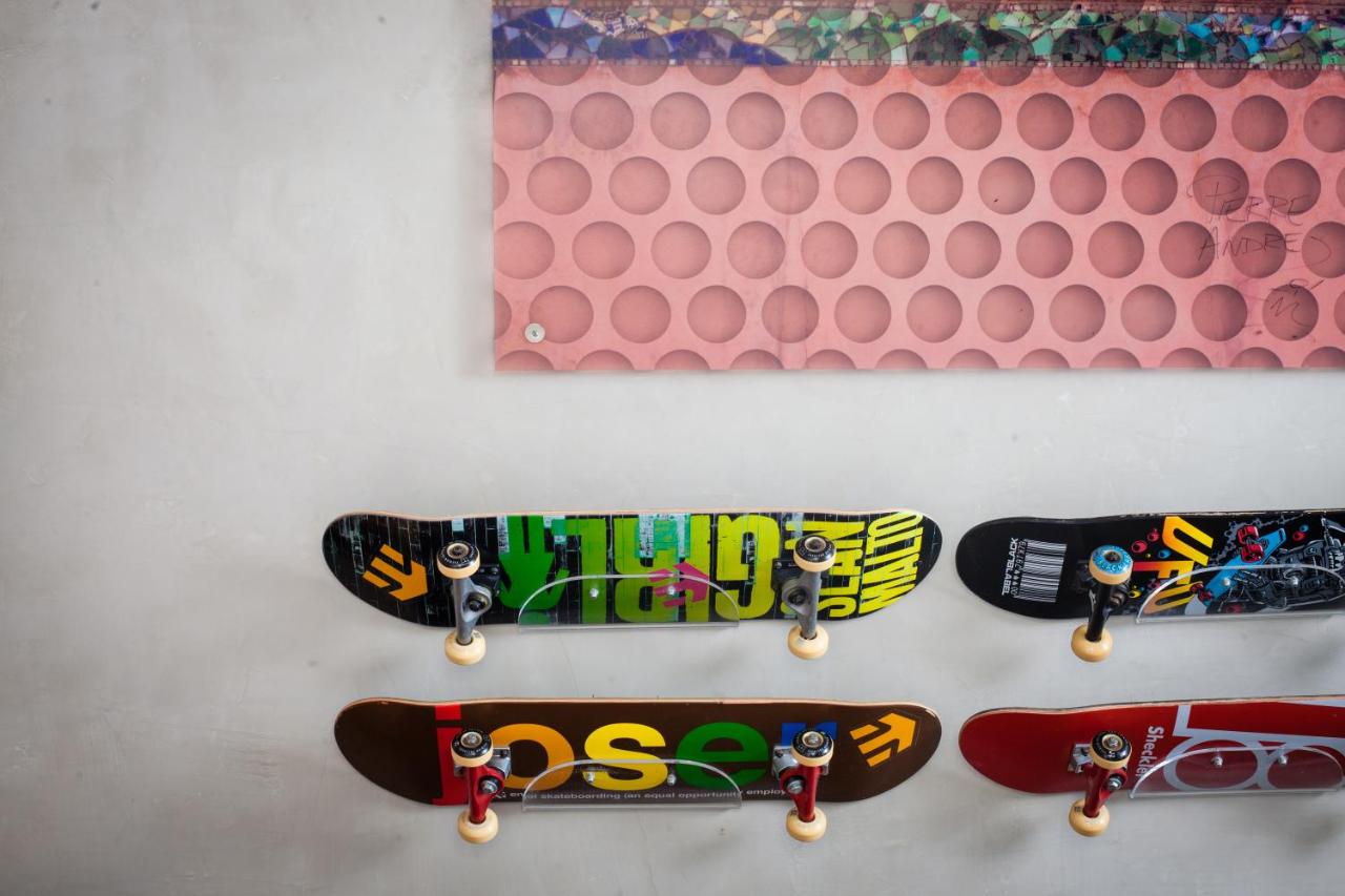 Surf Themed Queen Room at La Casa del Camino