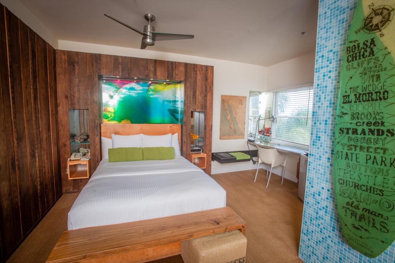 Surf Themed Queen Room at La Casa del Camino