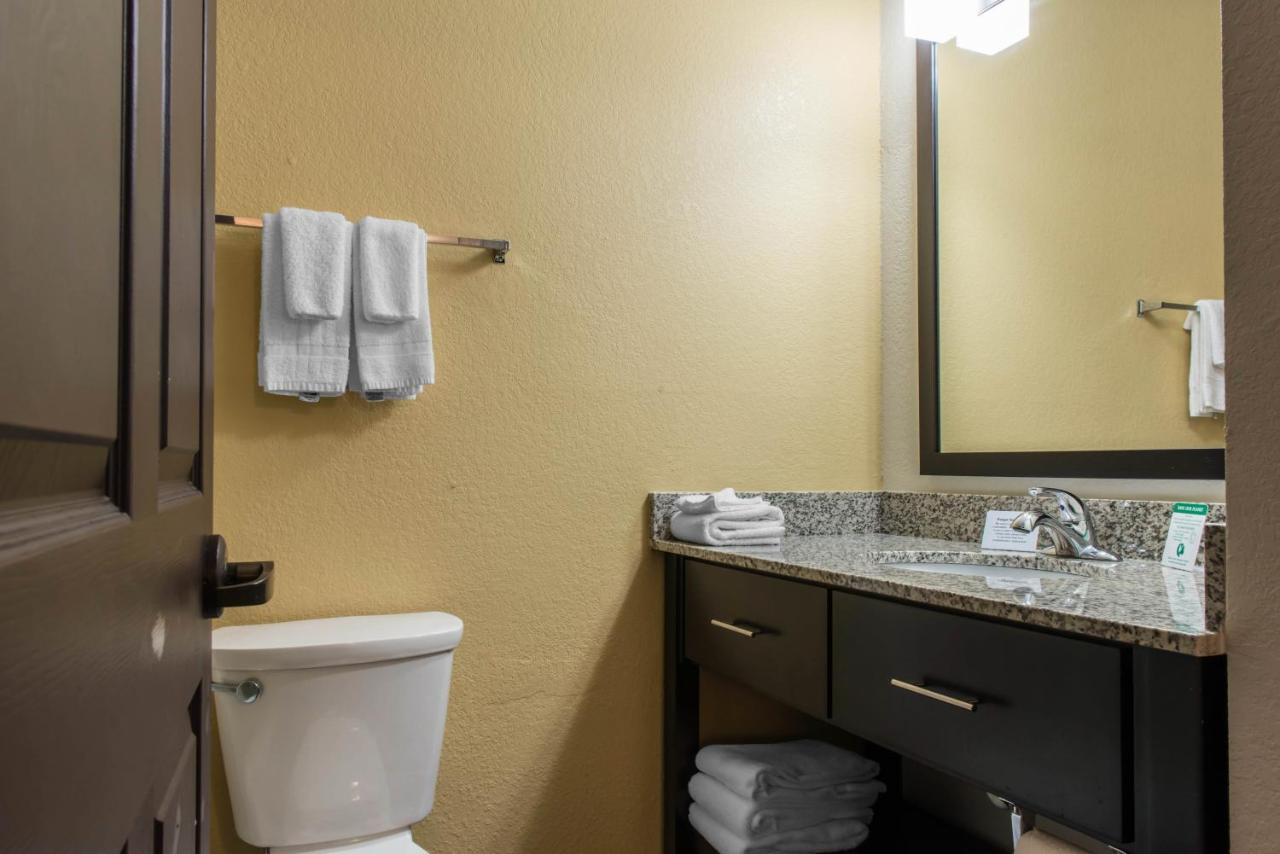 Queen Suite with Two Queen Beds and Sofa Bed at Sleep Inn & Suites Pittsburgh Airport